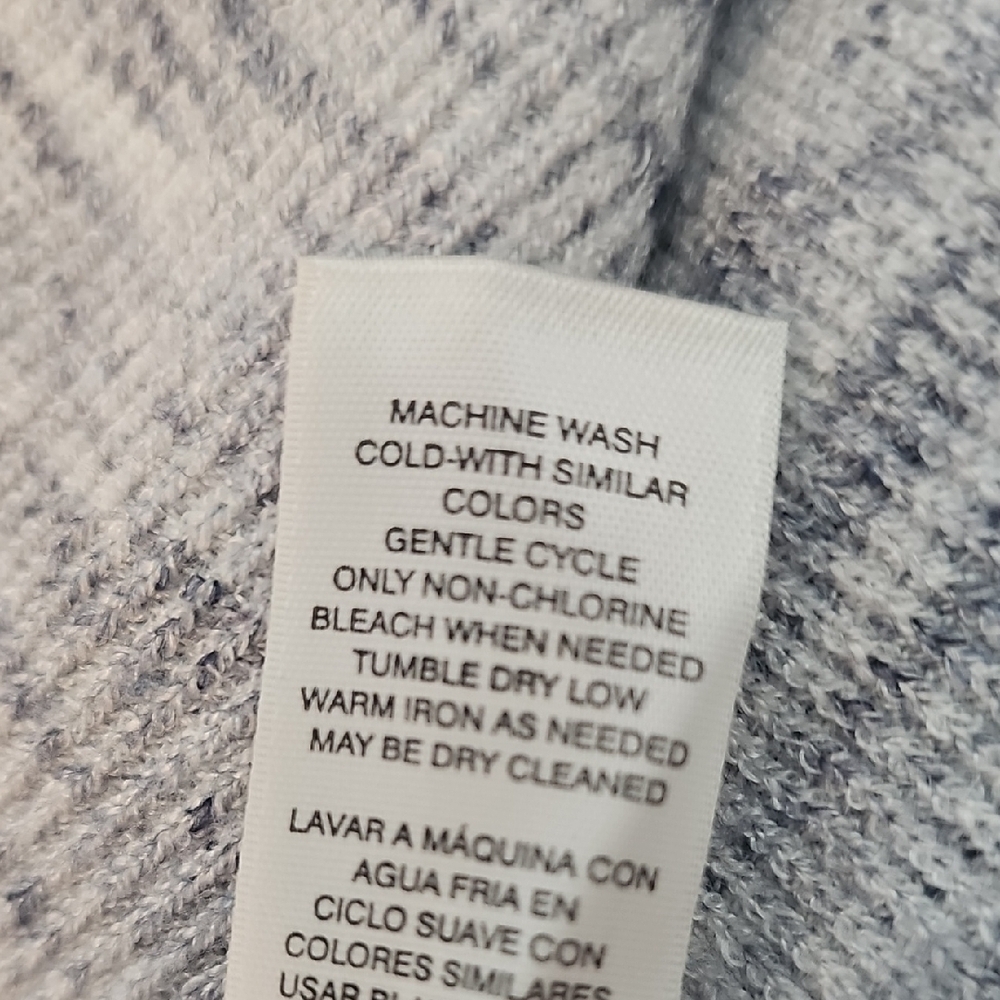 White House Black Market Light Gray Knit Cardigan - Picture 6 of 6